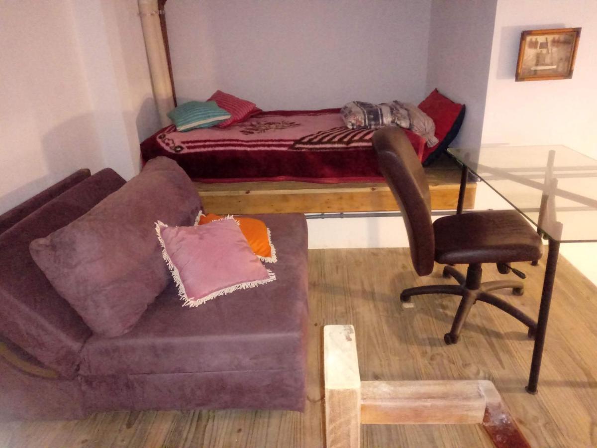 Lindas Suites A Uma Quadra Da Praia E Centro ウバトゥバ エクステリア 写真