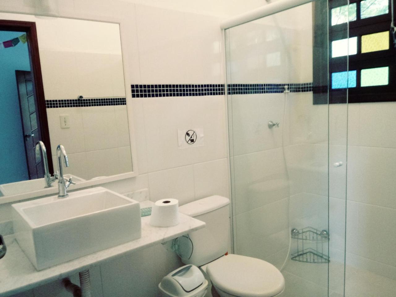 Lindas Suites A Uma Quadra Da Praia E Centro ウバトゥバ エクステリア 写真