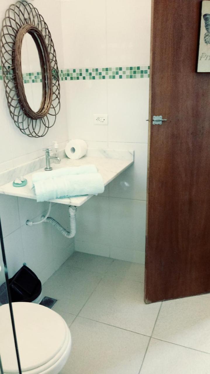 Lindas Suites A Uma Quadra Da Praia E Centro ウバトゥバ エクステリア 写真